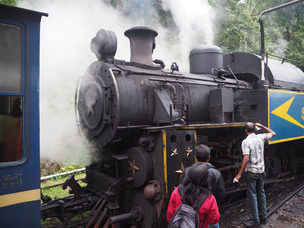 One for the train enthusiasts out there!