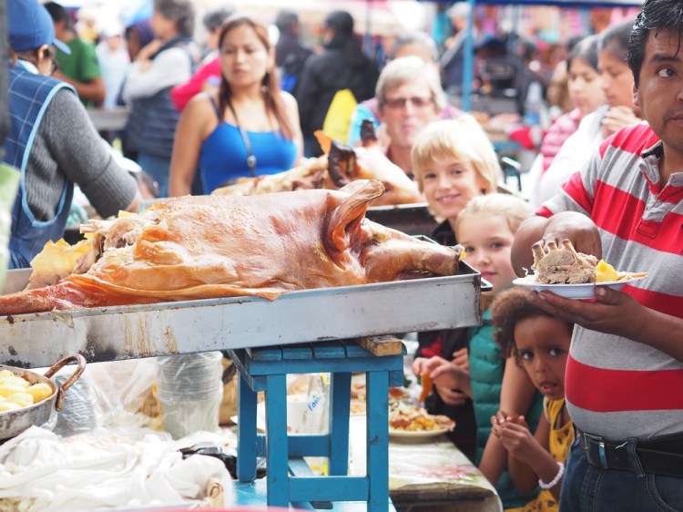 Yum yum its lunch time ... Our favourite place for Chancho in the market