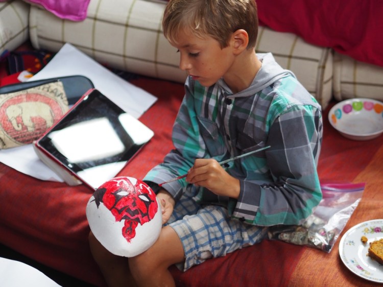 Daddy drew and I am painting it  