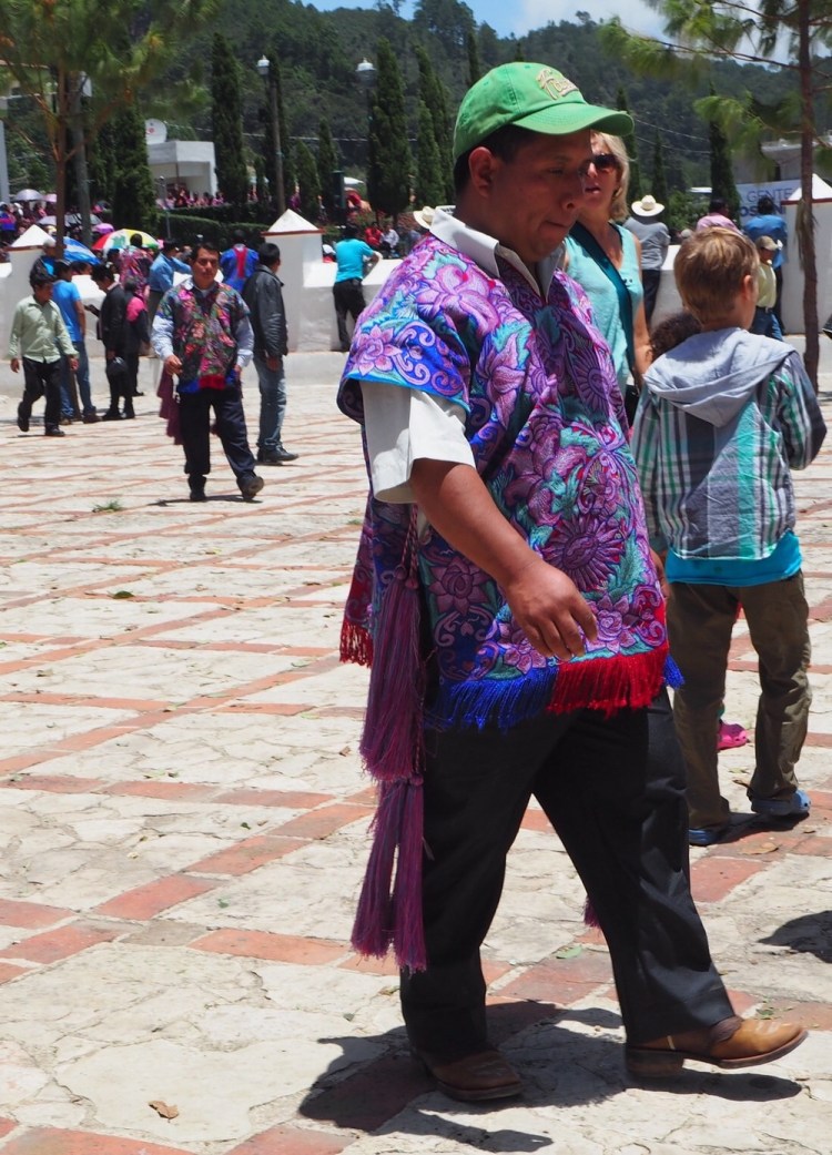 these are what the traditional clothes that the men ware